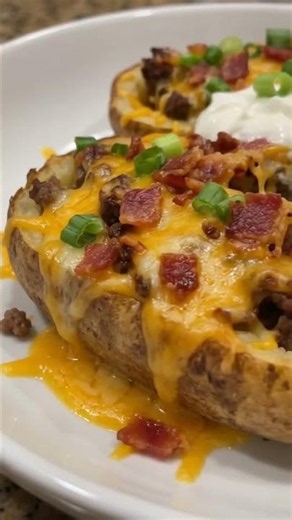 Ultimate Bacon Cheeseburger Stuffed Potato Boats 🥔🥓🧀
