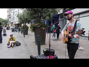 A stunning performance of "Beeswing" by Kevin Rooney. (Richard Thompson) cover.