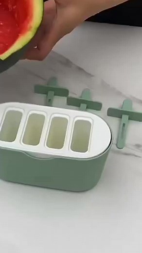 How to Make Watermelon Popsicles at Home