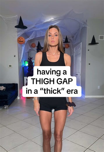 Understanding the Thigh Gap Debate in Today's Culture