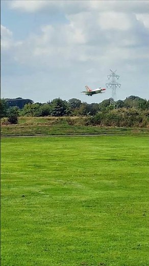 F-16 thunderbird in real flight 9 5 RC simulator looks amazing