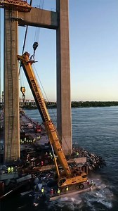 This is why you respect heavy machinery... #safetyfirst