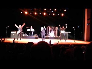 Lou Gramm (Foreigner) Midnight Blue ( live 12/22/12 )