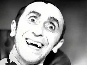 Hostess - Batula (2002, USA)