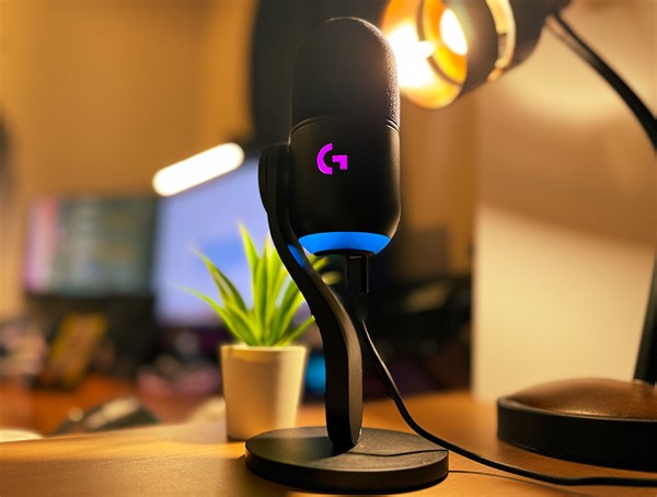 叩いても落としても届くのはあなたの声だけです Yeti GX ダイナミック RGB ゲーミングマイク製品インプレッション