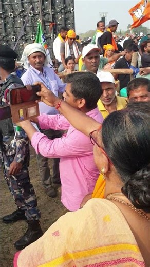 U. Kanthi MLA Sumita Sinha at the saffron brigade's change resolution meeting 🧡💪#shorts #viral #bjp