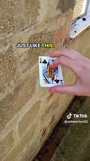 Easy Card Change Magic Trick Tutorial 😮