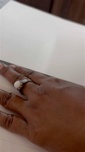 Let's make a Grid✨🔥....#grid #portraitart #charcoaldrawing