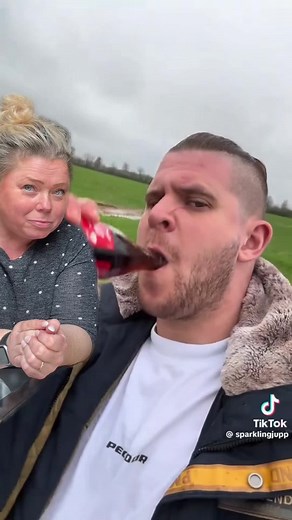 Experement mit Cola#probierenmitkarina #probiersen | coca-cola