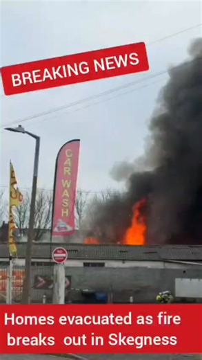 BREAKING NEWS: Nearby homes are evacuated following reported fire in Skegness. For details follow link https://www.lincolnshireworld.com/news/emergency-incident/breaking-news-nearby-homes-are-evacuated-following-reported-fire-in-skegness-5457555 | Skegness Standard
