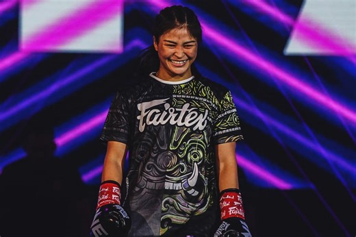 “I cannot walk” - Stamp Fairtex says knee injury still tough to deal with after several months