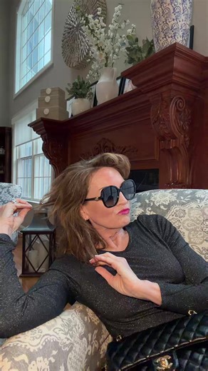 who wants to hang with?#fyp #sexxyred #