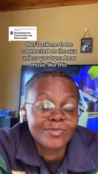 Replying to @Khanyi Aquatassium #southafricatiktok🇿🇦 #aux #fypppppppppppppp #musica #sa #songs #fyp #fypp