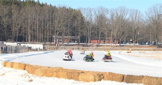 Vintage snowmobile racing returns to St. Charles