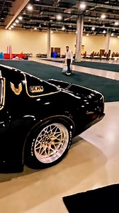 1000 HP Trans Am by @jessiesperformance Via johnny_rush_ #musclecar #pontiac #firebird #transam #gto #americanmuscle #musclecars #americanmusclecars #60s #70s #protouring #80s #vintage #classic #oldschool #restomod #gm #bandit #v8 #fbody #pontiac_firebird_transam | Pontiac firebird transam