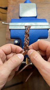 35K views · 913 reactions | How to braid 4 strings in a flat braid~ #leatherworks #leathercraft #leatherworking #artistsoninstagram #artistsofinstagram #braiding | Scott Gore Rawhide | Facebook