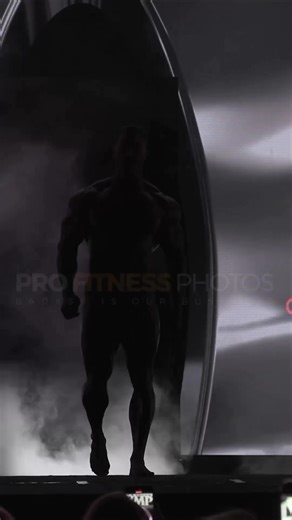 43K views · 1.9K reactions | @profitnessphotos @cbum finals routine at the 2023#classicphysique #ifbbproclassicphysique#mrolympia2023 | Mr. Olympia LLC | Facebook