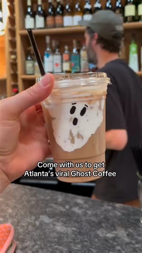 You've gotta check out these adorable viral Ghost Coffees in Atlanta! 👻☕️ With a delicious mix of semi-sweet chocolate, cinnamon & cayenne, these yummy mochas have the perfect fall kick to 'em! 🎃 And the marshmallow ghost adds the perfect touch of sweetness! 🧁 And when you order your ghost coffee, tell 'em Secret Atlanta sent ya! 😉 📍The Reading Room | 429 Church Street, Decatur, GA 30030 | Secret Atlanta