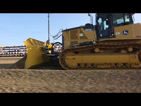 Brandt Positioning Technology | Dozer with Topcon Machine Control