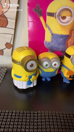 Minions Complete Set #minions #minionsriseofgru #gru #happymeal #mcdonalds #foryou #noises #toys #kids #movie #opening #fastfood #happymealtoy #2000sthrowback #completeset