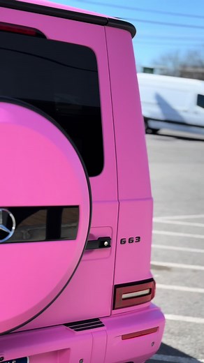 💖2025 Pink G-Wagon💖 Mercedes-Benz AMG G 63 in Obsidian Black Pearl wrapped in a Barbie Pink 🔥MANUFAKTUR Night Magno Package 🔥MANUFAKTUR Red Pepper Nappa Leather Interior 🔥AMG Alcantara Steering Wheel 🔥21” AMG Black Wheels #mercedes #amg #g63 #gwagon #pinkcar
