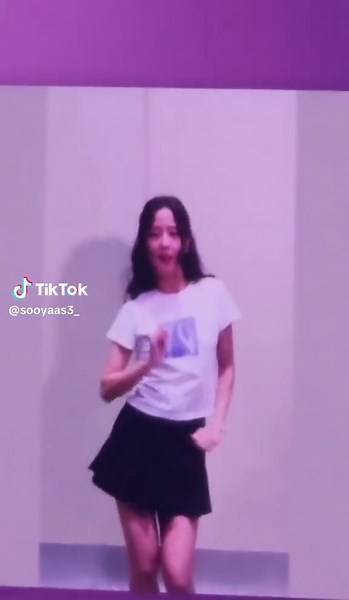 Explore the Tears Challenge with Jisoo's Dance