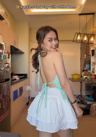 Backless Tank Top Outfit Ideas for Summer