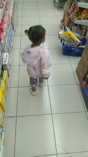 Muter Muter gaesss🤭😍😘🤗#abangkumistipistipis😎 #kurirpasirbalap😎😎 #syukuranalhamdulillah🤲🤲🤲 #putratasik#pyp