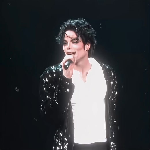 FULL 4K Restored Performance in comnts 👇🏻 #michaeljackson | King of Pop