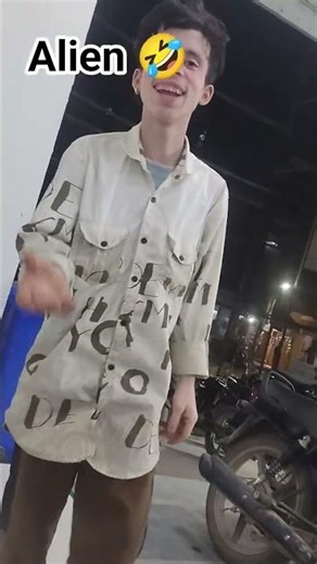 alien boy #viral #public #youtubeshorts #amazing #youtubeshorts