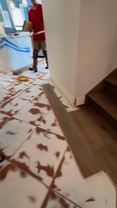 How to install wood flooring #vinylflooring #flooring #vinylplank #luxuryvinylplank #flooringinstallation #homeimprovement #diyflooring #flooringideas #flooringdesign #interiordesign #renovation #vinylfloors #flooringtrends #homerenovation #modernflooring #customflooring #vinyltiles #flooringexpert #vinylflooringtips #diyremodeling #flooringinspo #vinylflooringproject #howtoinstallflooring #flooringlife #vinylplankflooring #diyhomeprojects #flooringupgrade #howtorepairfloors #flooringcommunity #