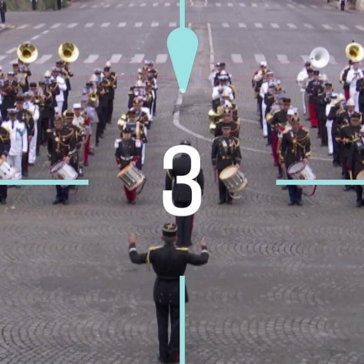 [archive] 14 juillet 2017, en clôture du défilé, une fanfare militaire entame un pot pourri inattendu : Daft Punk ! Dans la tribune, Emmanuel Macron s'amuse, les généraux battent la mesure et Donald Trump se fige. #CulturePrime | France Inter