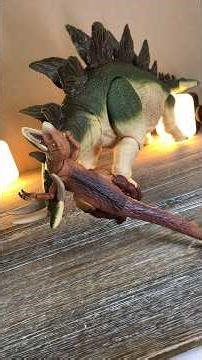 Hammond Collection Stegosaurus Action Figure Review #review #jurrasicworld #jurrasicpark #unboxing