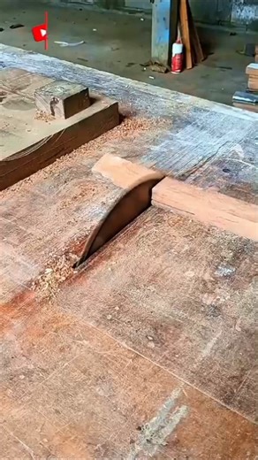 From Rough Timber to Precision Chair Legs — A Careful Handmade Woodworking Process