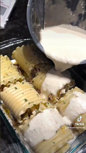 Salmon Alfredo Lasagna Rolls 😋