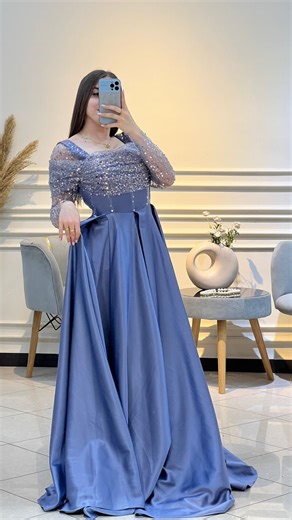 53K views · 5.4K reactions | robe ✨NOOR✨ Disponible en tout les couleurs Disponible pour location sur Chlef Disponible pour vente ( livraison disponible 58 wilayas ) #شلف #chlef02 #beauty #فساتين_سهرة #robe_moderne #beauty #fashionista #oran | Lina couture | Facebook