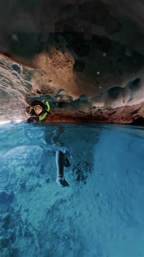 Snorkeling inside a real-life movie scene 🎬! The Thunderball Grotto, where James Bond once dove into action is one of the most surreal experiences in the Bahamas🇧🇸! This hidden wonder can only be reached by booking a full-day tour from Great Exuma, and we always choose @exumawatersports for a 10/10 adventure every time! 💙🐠 • • #exuma #exumas #greatexuma #bahamas #exumabahamas #bahamasvacation #dreamvacation #paradise #island #islandlife #saltwaterlife #saltlife #islands #Caribbean #beachren