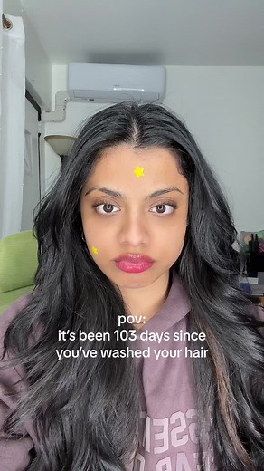 How to Eliminate Greasy Hair in 5 Minutes