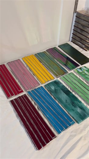 Top Color Choices for Stained Glass Lighter Lamp