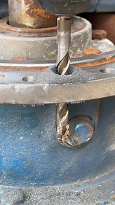 Get precise, efficient drilling and tapping done with this 4-edged eccentric drill. Perfect for any material! 🛠️⚙️ | Cozy Hoome