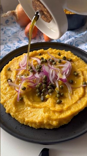 FAVA - Yellow split pea dip! Lenten, packed with nutrition and delicious! #greek #greekfood #recipe