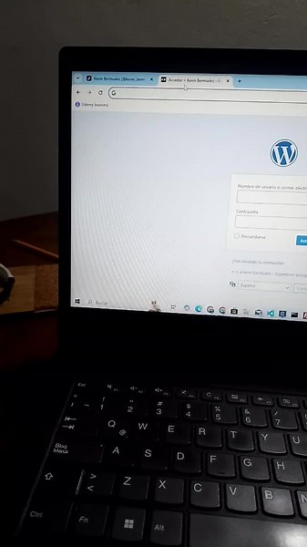 ¿Cómo ingresar a WordPress? Escribe en un navegador la URL de tu sitio web seguida de /wp-admin entonces escribe tu usuario y contraseña. Contacta mis servicios en creación de páginas web, tiendas online y Software a la medida https://www.kevinbermudez.com #wordpress #tutorialesDeWordpress #creaciondepaginasweb