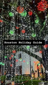An easy way to make holiday magic with the kids? Grab some hot cocoa, cozy blankets, and take a drive through one of the many Houston neighborhoods that go all out for the season. ✨ These shots are from one of our favorites, River Oaks — pro tip: visit on a weekday to skip the crowds. For more neighborhoods to explore and festive spots to check out, snag our free Holiday Guide at the link in bio. | Mommy Poppins Houston