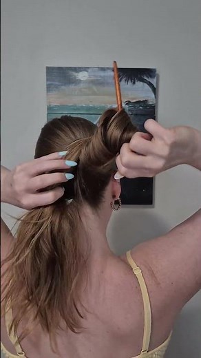 How to use a hair stick