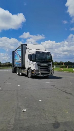 Friends on the road makes it better 😉 #Naguil #Belogix #ScaniaG460 #NextGenScania #SwedishPower #GRW #Tautliner #SouthAfrica #fypシ #CapCut