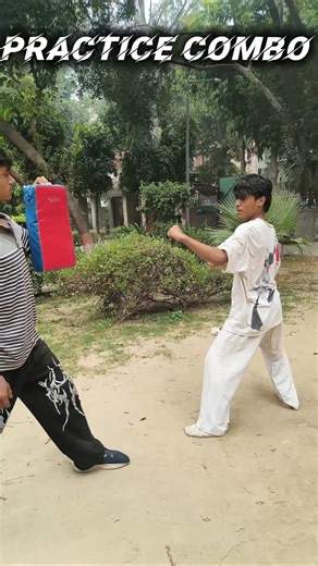 Practice Combo💥🔥ll muaythai 🥋 ll #shorts #tutorial #shortvideo #ytshorts #india #usa #russia #mma