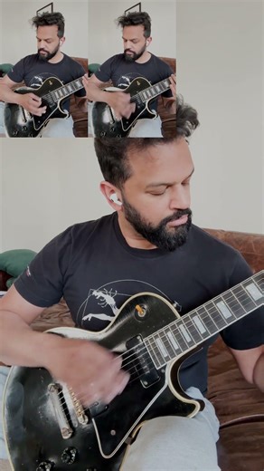 Video looping - $44k Les Paul Vs Toy Piano