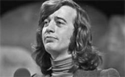 Could a Woman Sing Falsetto Like the Bee Gees’ Robin Gibb?