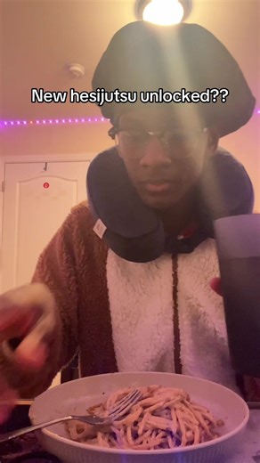 I suck at basketball. #fyp #hesi #blowup #blowthisup #viral | Hezi Basketball