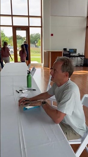 Stuart Gibbs on his book tour for Spy School Goes North! Coppell Texas